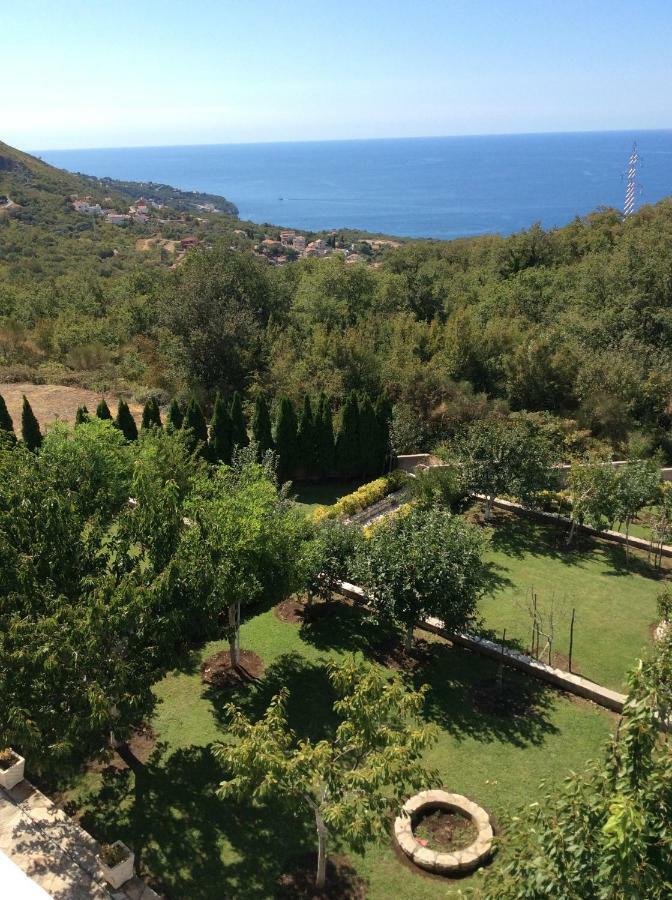 Vila Djordje Apartamento Sveti Stefan Exterior foto