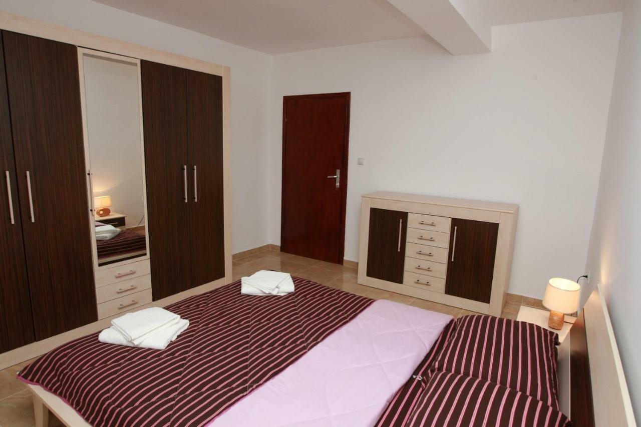 Vila Djordje Apartamento Sveti Stefan Exterior foto